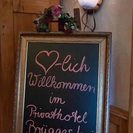 Affittacamere Privathotel Bruegges Loui 3*