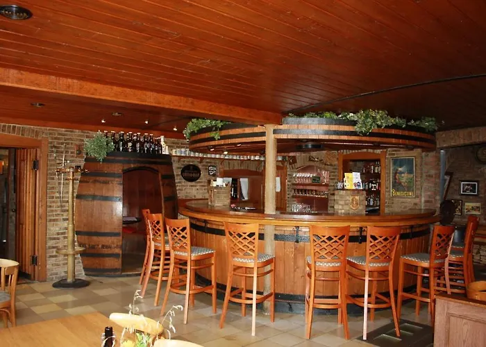 布鲁日路易私人酒店